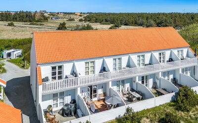 Cilla - 1Km from the Sea