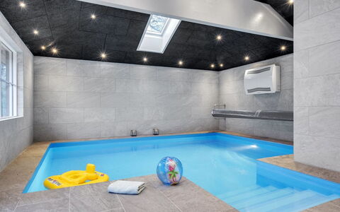 Ribanna - 650M from the Sea: 