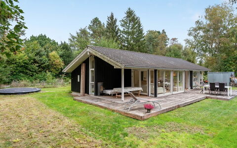 Heino - 3.5Km from the Sea: Mobilia, Interior Design, Pavimentazione, Legna, Pavimento, Soffitto, Pavimento In Legno, Sedia, Tavolo, Illuminazione
