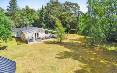 Rietrikki - 1.5Km from the Sea: Legna, Villetta, Latifoglie, Plank, Color Legno, Edifici Giardino, Design, Cortile, Log Cabin, Backyard