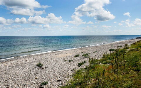Lisbeth - 400M from the Sea: Costruzione, Casa, Legna, Casa, Tetto, Villetta, Zona Residenziale, Arbusto, Architettura