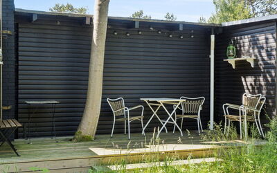 Claudine - 300M from the Sea