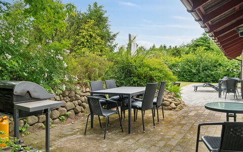 Merita - 1.1Km from the Sea: Appartamento, Shade, Balcone, Sedia, Recinzione, Mobili Da Esterno, Alluminio, Erba Sintetica