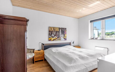 Ettie - 6Km from the Sea: Letto, Interior Design, Camera Da Letto, Mobilia, Parete, Pavimento, Pavimentazione, Legna, Soffitto, Bedding