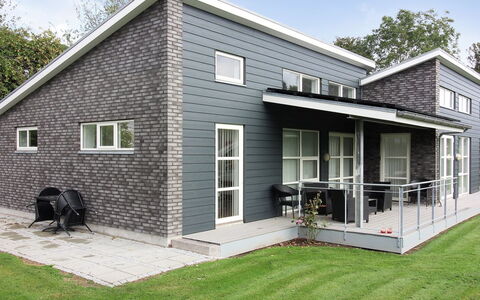 Bjerne - 200M from the Sea: Legna, Villetta, Latifoglie, Plank, Color Legno, Edifici Giardino, Design, Cortile, Log Cabin, Backyard