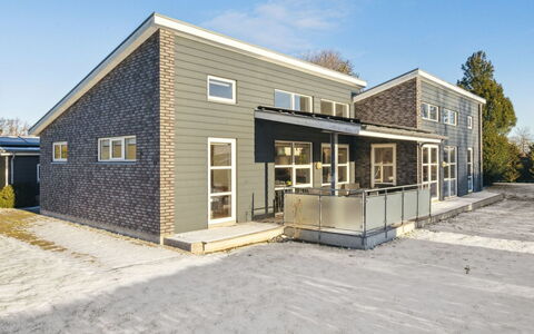 Bjerne - 200M from the Sea: Legna, Villetta, Latifoglie, Plank, Color Legno, Edifici Giardino, Design, Cortile, Log Cabin, Backyard