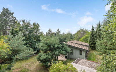 Sini - 300M from the Sea