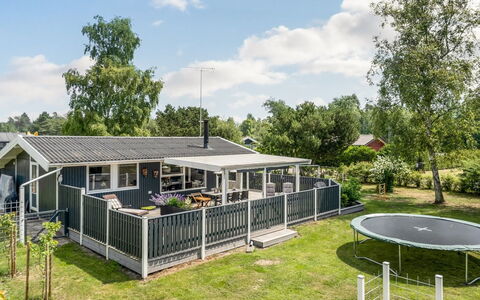 Dierf - 550M from the Sea: Legna, Tetto, Casa, Casa, Architettura, Raccordo, Lotto, Villetta, Capannone, Edifici Giardino