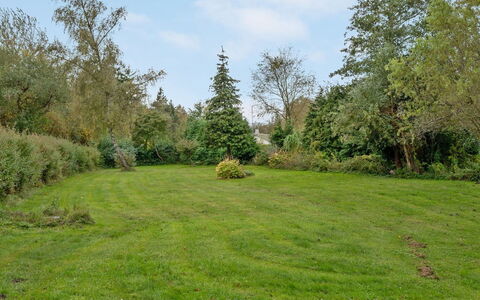 Trixie - 1Km from the Sea: Tetto, Casa, Porta, Villetta, Shade, Raccordo, Cortile, Estate, Backyard