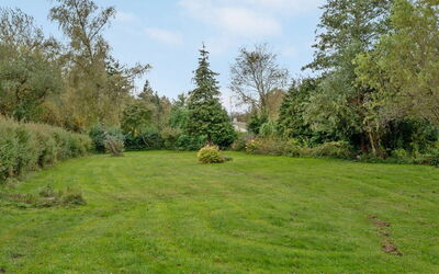 Trixie - 1Km from the Sea