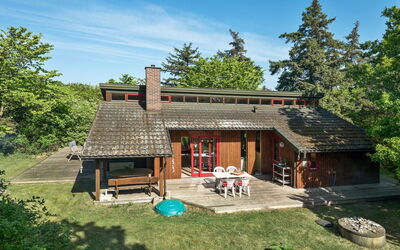 Norwin - 250M from the Sea