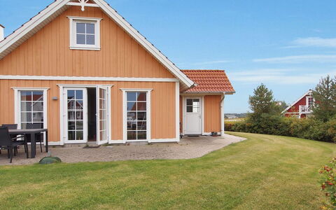 Matleena - 200M from the Sea