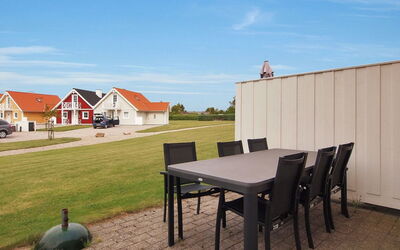Matleena - 200M from the Sea