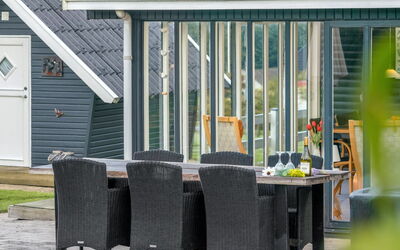Fita - 300M from the Sea