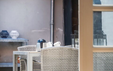 Zezilie - 500M from the Sea: Zona Residenziale, Tetto, Sobborgo, Driveway, Estate, Camino