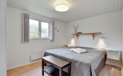 Alrich - 500M from the Sea