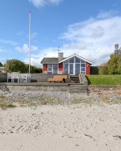 Keti - 5M from the Sea