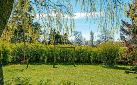 Maira - 150M from the Sea: Erba, Arbusto, Casa, Giardino, Casa, Villetta, Lotto, Prato, Groundcover