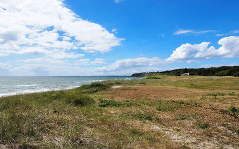 Emin - 100M from the Sea: Cielo, Blu, Nube, Orizzonte, Ambiente Naturale, Ecoregione, Estate, Costa, Costiera E Morfologie Oceanic, Cumulo
