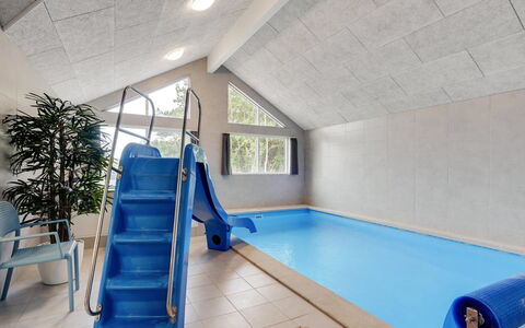 Jorn - 75M from the Sea: Casa, Tetto, Casa, Villetta, Capannone, Edifici Giardino, Raccordo, Cortile, Log Cabin, Capanna