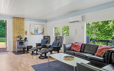 Hasti - 700M from the Sea