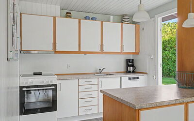 Hasti - 700M from the Sea