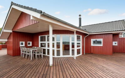 Henrijette - 200M from the Sea