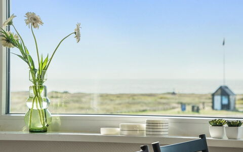 Kaapo - 300M from the Sea: Blu, Arbusto, Villetta, Groundcover, Giardino, Estate, Shade, Landscaping, Agriturismo, Eco Hotel