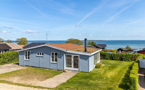 Stamena - 200M from the Sea