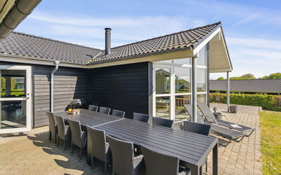 Tenaya - 200M from the Sea