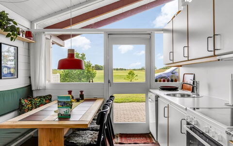 Ditte - 300M from the Sea: Interior Design, Mobilia, Pavimentazione, Soffitto, Pavimento, Sedia, Cucina & Sala Da Pranzo Tavolo, Cucina, Pianta Della Casa, Design