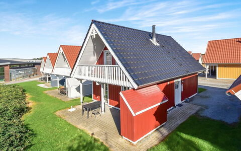 Uffe - 100M to the Fjord: Costruzione, Casa, Finestra, Casa, Tetto, Zona Residenziale, Arbusto, Villetta, Lotto