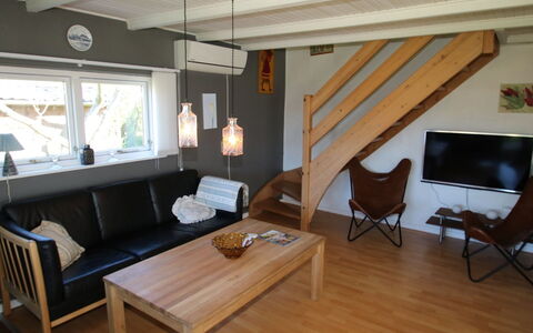 Sauli - 200M to the Fjord: Architettura, Tetto, Casa, Materiale Composito, Illuminazione Diurna, Raccordo, Driveway