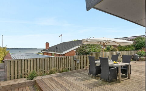 Elain - from the Sea: Legna, Casa, Tetto, Pavimento In Legno, Deck, Latifoglie, Plank, Color Legno, Portico, Estate