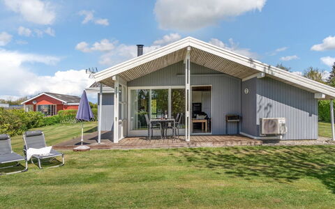 Denahi - 400M to the Fjord: Zona Residenziale, Tetto, Sobborgo, Driveway, Estate, Camino
