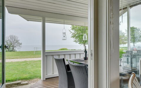 Anastacia - 75M from the Sea: Casa, Casa, Tetto, Zona Residenziale, Villetta, Estate, Agriturismo, Prato, Landscaping, Raccordo