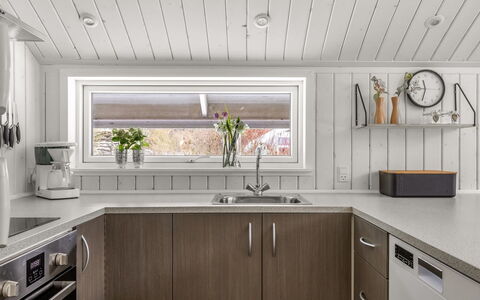 Aleide - 29Km from the Sea: Legna, Cucina, Pavimentazione, Soffitto, Controsoffitto, Interior Design, Elettrodomestico Da Cucina, Apparecchio Major, Elettrodomestico, Cabinetry