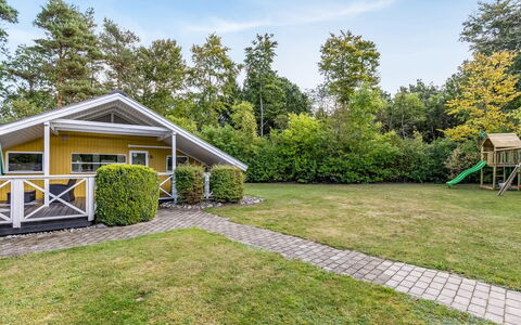 Hannelise - 30Km from the Sea: Zona Residenziale, Visione Globale, Fotografia Aerea, Quartiere, Paesaggio, Sobborgo, Urban Design, Lotto, Estate, Landscaping