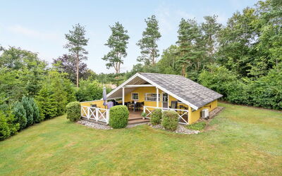 Hannelise - 30Km from the Sea