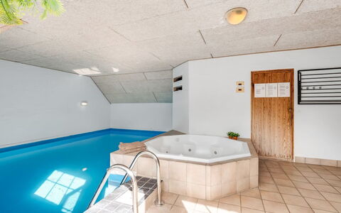 Prohor - 10.5Km from the Sea: Tetto, Casa, Casa, Villetta, Porta, Raccordo, Deck, Portico, Plank, Latifoglie