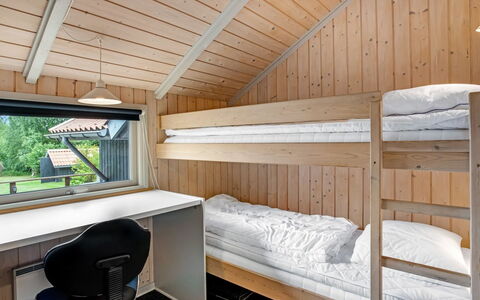 Tecla - 12Km from the Sea: Legna, Soffitto, Color Legno, Camera Da Letto, Latifoglie, Raccordo, Letto, Design, Log Cabin, Plank