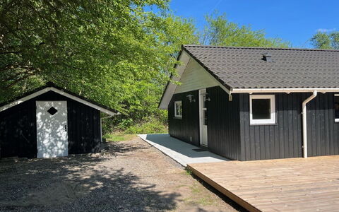 Tyki - 12Km from the Sea: Legna, Villetta, Latifoglie, Plank, Color Legno, Edifici Giardino, Design, Cortile, Log Cabin, Backyard