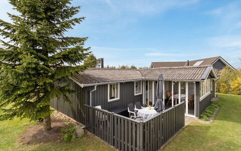 Hope - 350M to the Fjord: Casa, Tetto, Casa, Villetta, Capannone, Edifici Giardino, Raccordo, Cortile, Log Cabin, Capanna