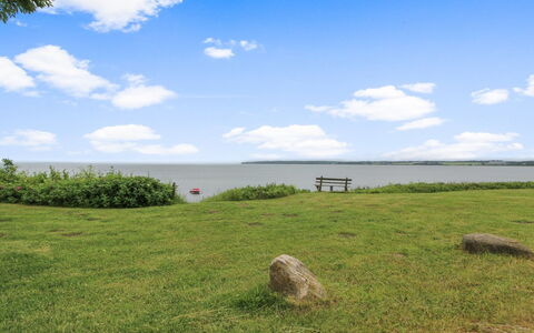 Giselle - 150M from the Sea: Cielo, Blu, Erba, Verde, Paesaggio Naturale, Orizzonte, Pascolo, Nube, Paesaggio, Plain