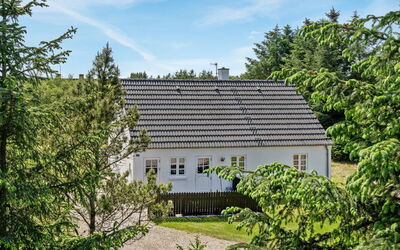 Minja - 900M from the Sea