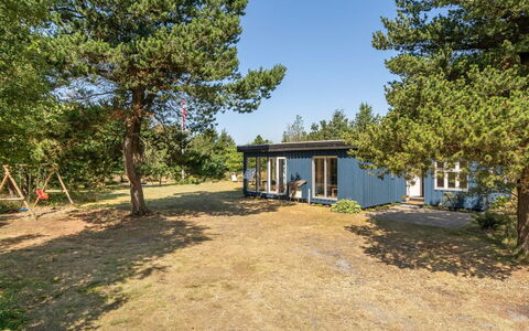 Sebastian - 100M to the Fjord: Mobilia, Interior Design, Pavimentazione, Legna, Pavimento, Soffitto, Pavimento In Legno, Sedia, Tavolo, Illuminazione