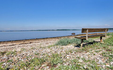Eloise - 50M to the Fjord: Blu, Acqua, Corpo D'Acqua, Risorse Idriche, Ambiente Naturale, Costa, Orizzonte, Spiaggia, Costiera E Morfologie Oceanic, Riva