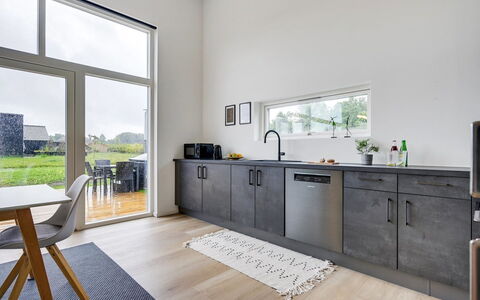 Aatami - 500M from the Sea: Pavimentazione, Cucina, Interior Design, Controsoffitto, Pavimento, Cabinetry, Pavimento In Legno, Elettrodomestico, Elettrodomestico Da Cucina, Latifoglie
