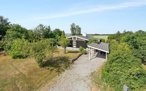 Drine - 700M from the Sea: Architettura, Tetto, Casa, Materiale Composito, Illuminazione Diurna, Raccordo, Driveway