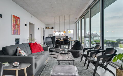 Alyna - 200M from the Sea: Mobilia, Interior Design, Pavimentazione, Pavimento, Sedia, Divano, Soffitto, Soggiorno, Legna, Camera